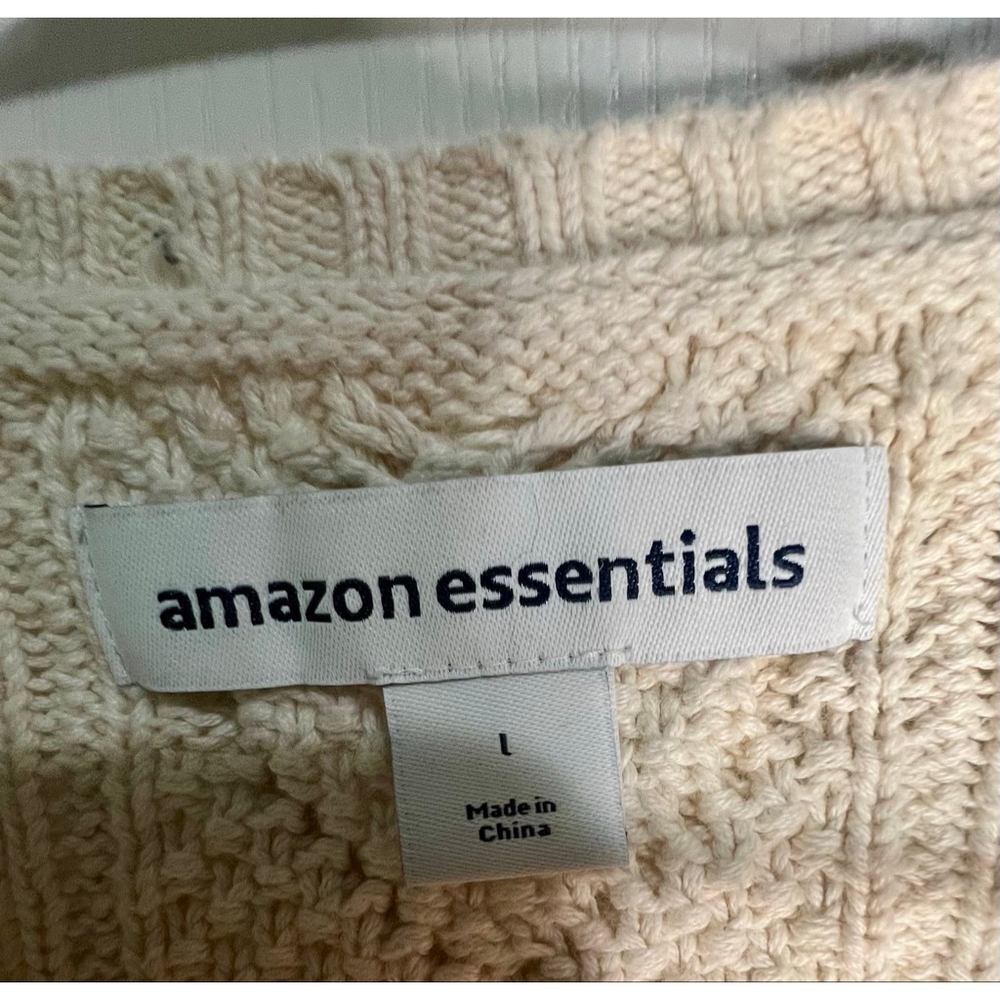 Amazon Essentials Classic Cream Cable Knit Chunky Cozy Pullover Sweater - Picture 2 of 6